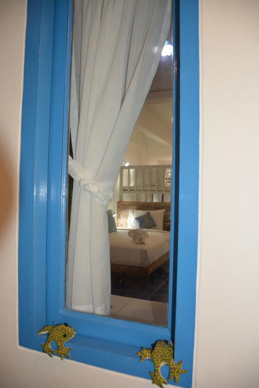 Frog House Bed & Breakfast (Adults Only) Patong Стая снимка