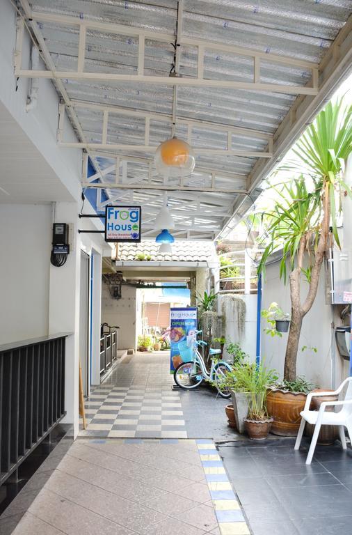 Frog House Bed & Breakfast (Adults Only) Patong Стая снимка